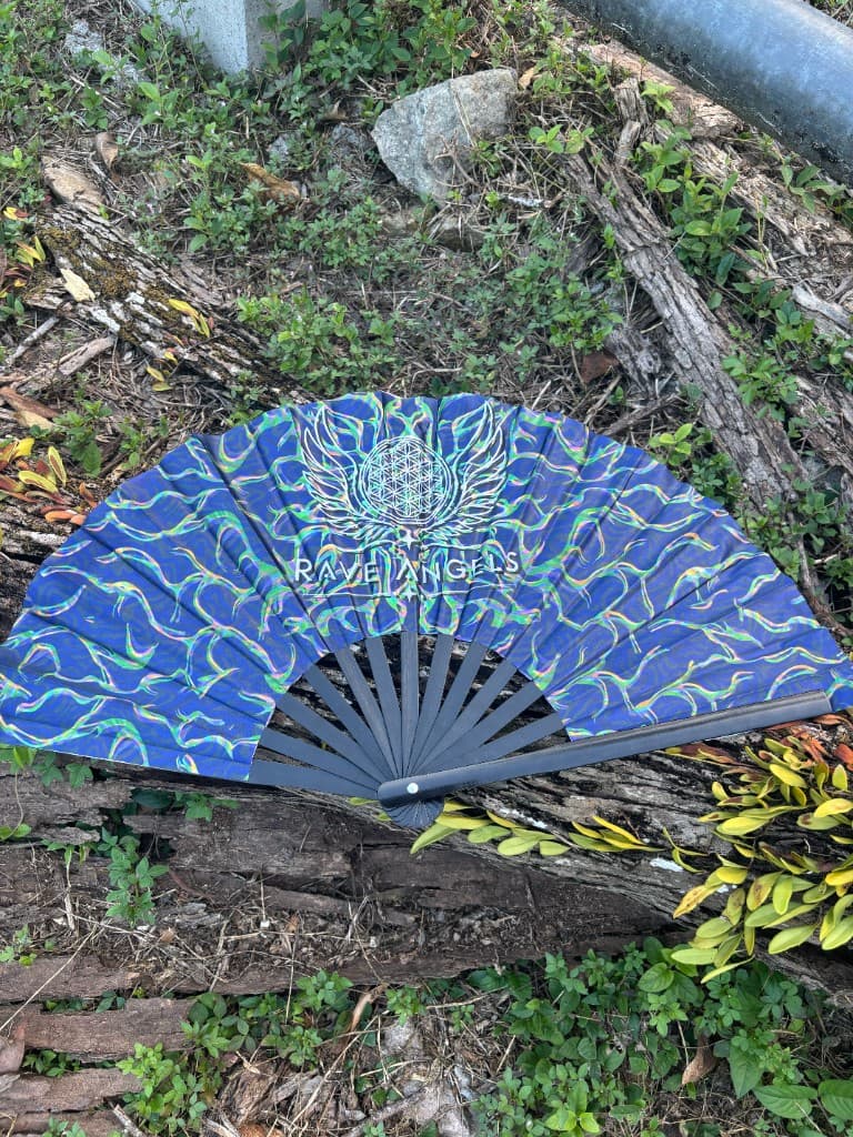 Vibe Cooler fan with iridescent pattern, alternate angle